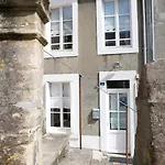 La Maison Sur Le Quai, Ancienne Maison De Pecheurs Avec Terrasse Vue Mer