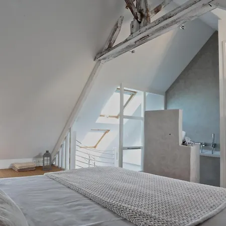 La Maison Sur Le Quai, Ancienne Maison De Pecheurs Avec Terrasse Vue Mer *